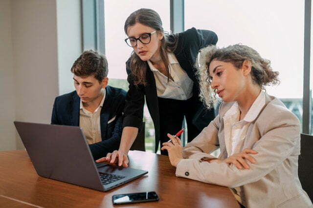 Tecnología de la información, ¿Cómo ayuda a las empresas en la actualidad?